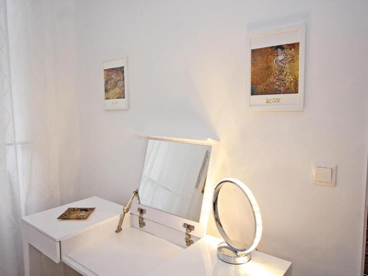 Ferienwohnung Klimt Wenen Buitenkant foto
