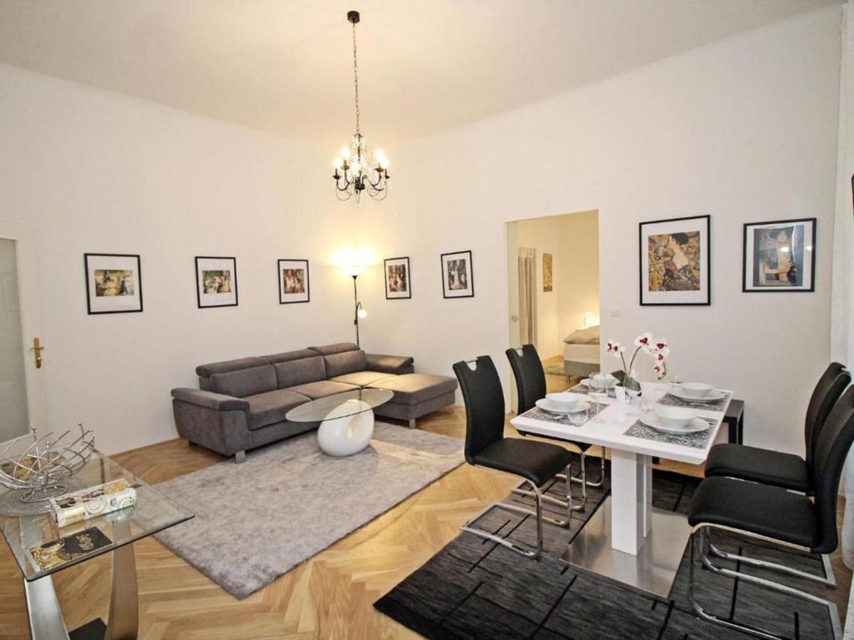Ferienwohnung Klimt Wenen Buitenkant foto